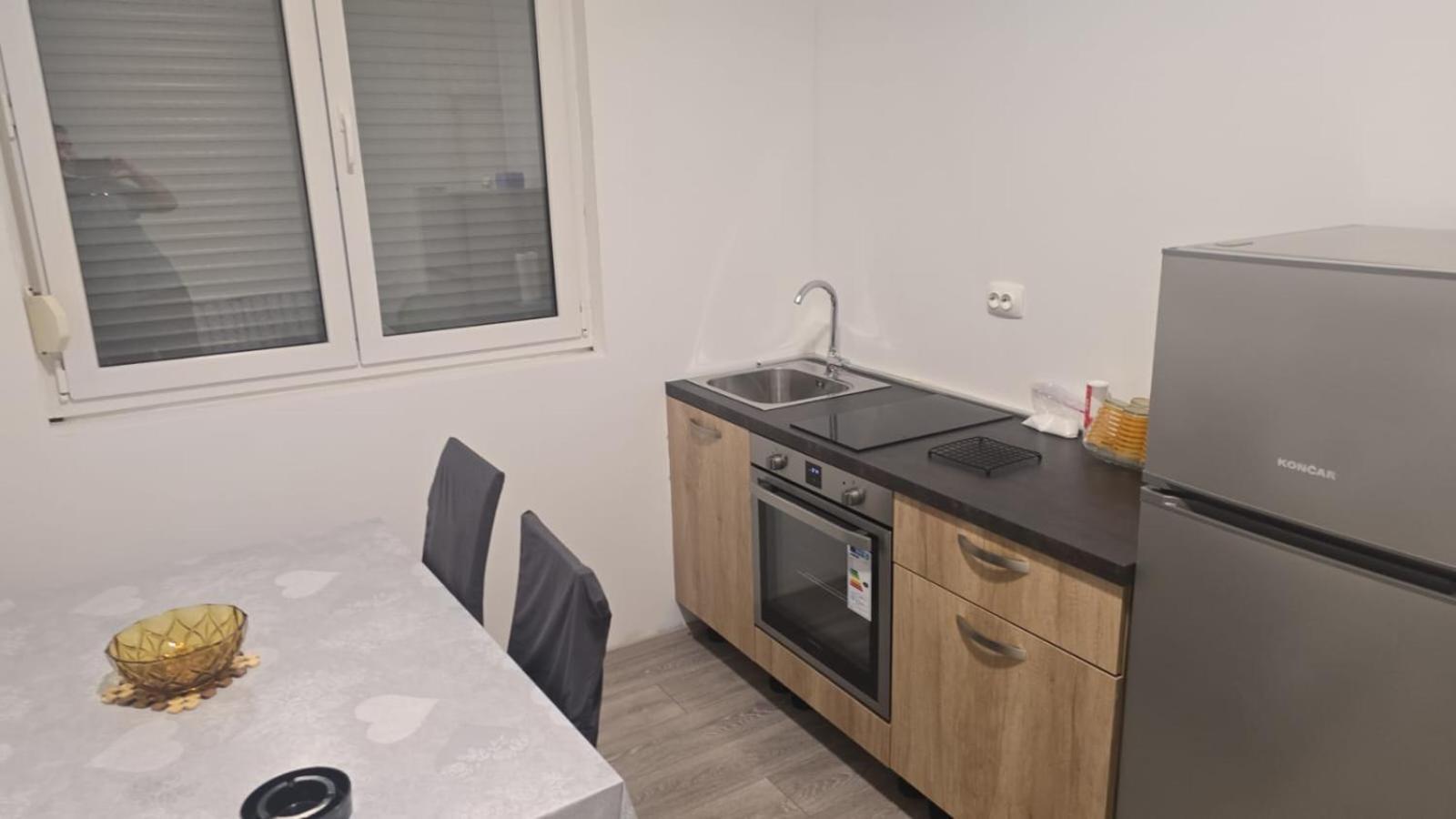 Apartment Anton Трогір Екстер'єр фото